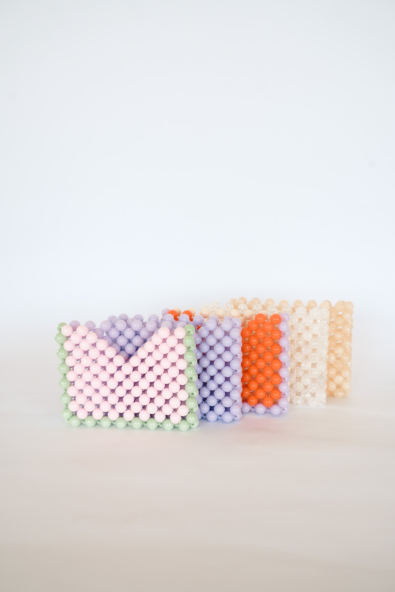 BEADED CARD HOLDER - LILAC
