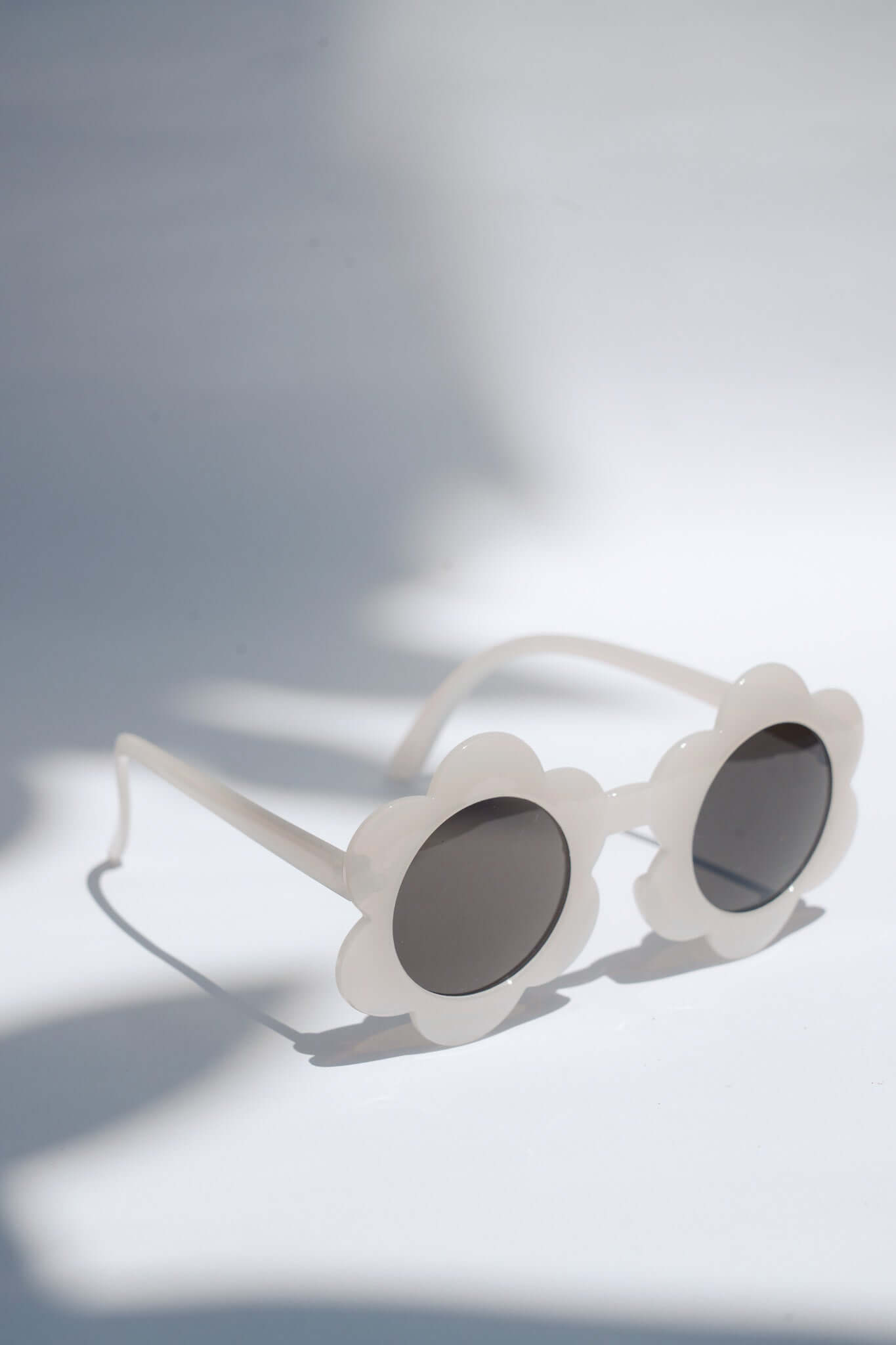 THE DAISY KIDS SUNGLASSES Color: White by HIBISCUS THE LABEL Designer Homewares Furniture Australia