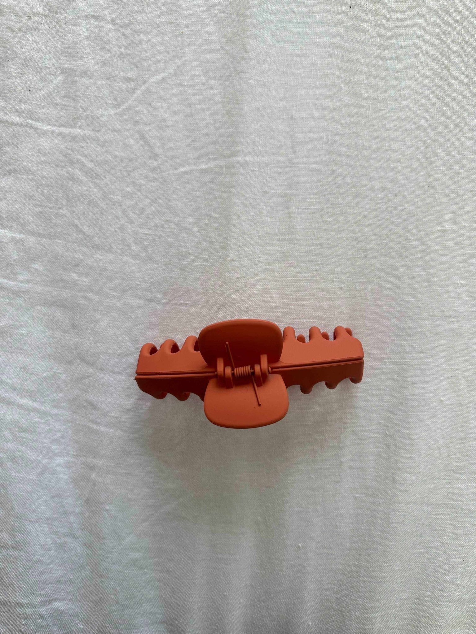 CLAM CLAW HAIR CLIP Color: TEAL by HIBISCUS THE LABEL Designer Homewares Furniture Australia