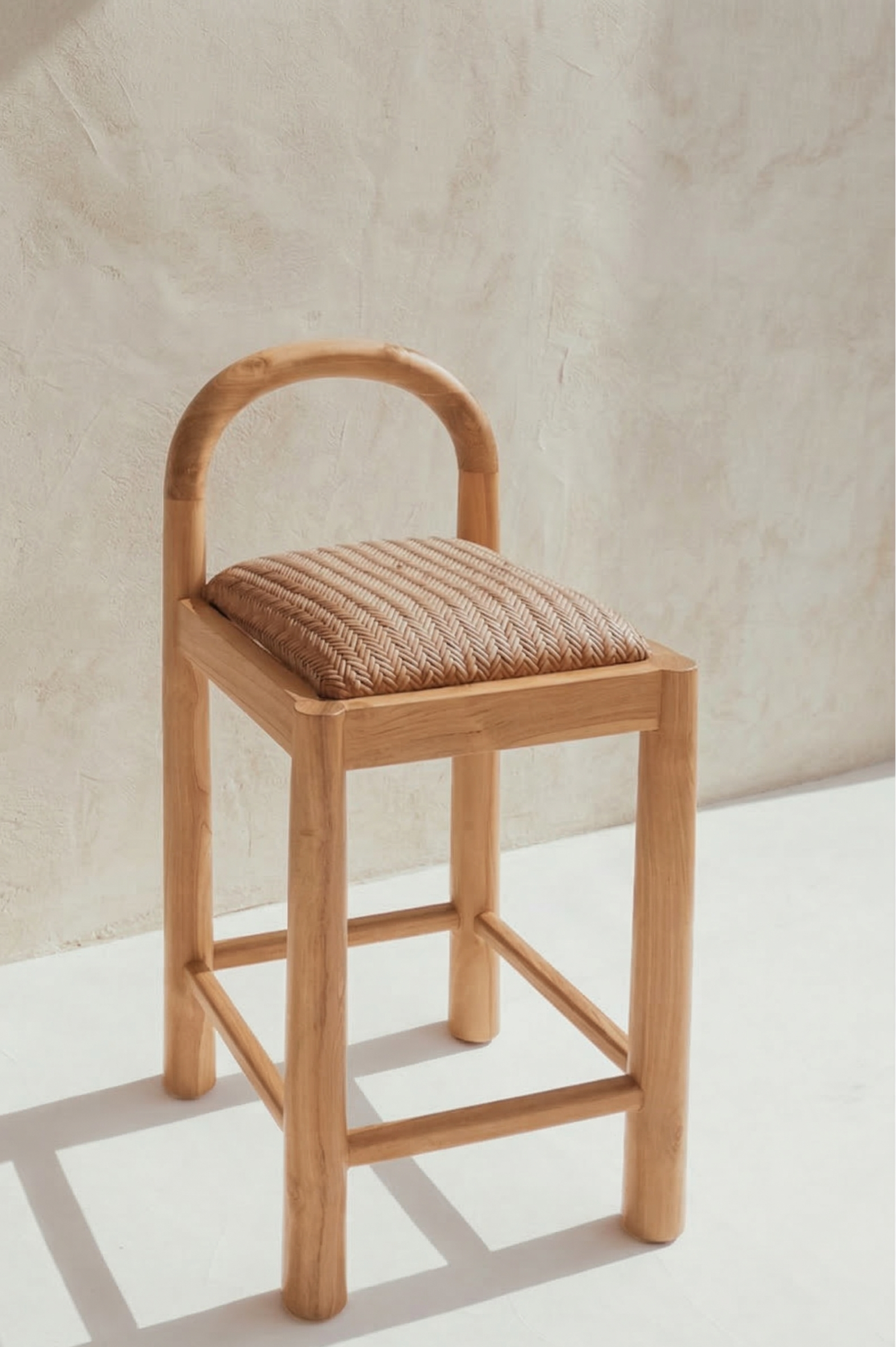 THE DESA BAR STOOL