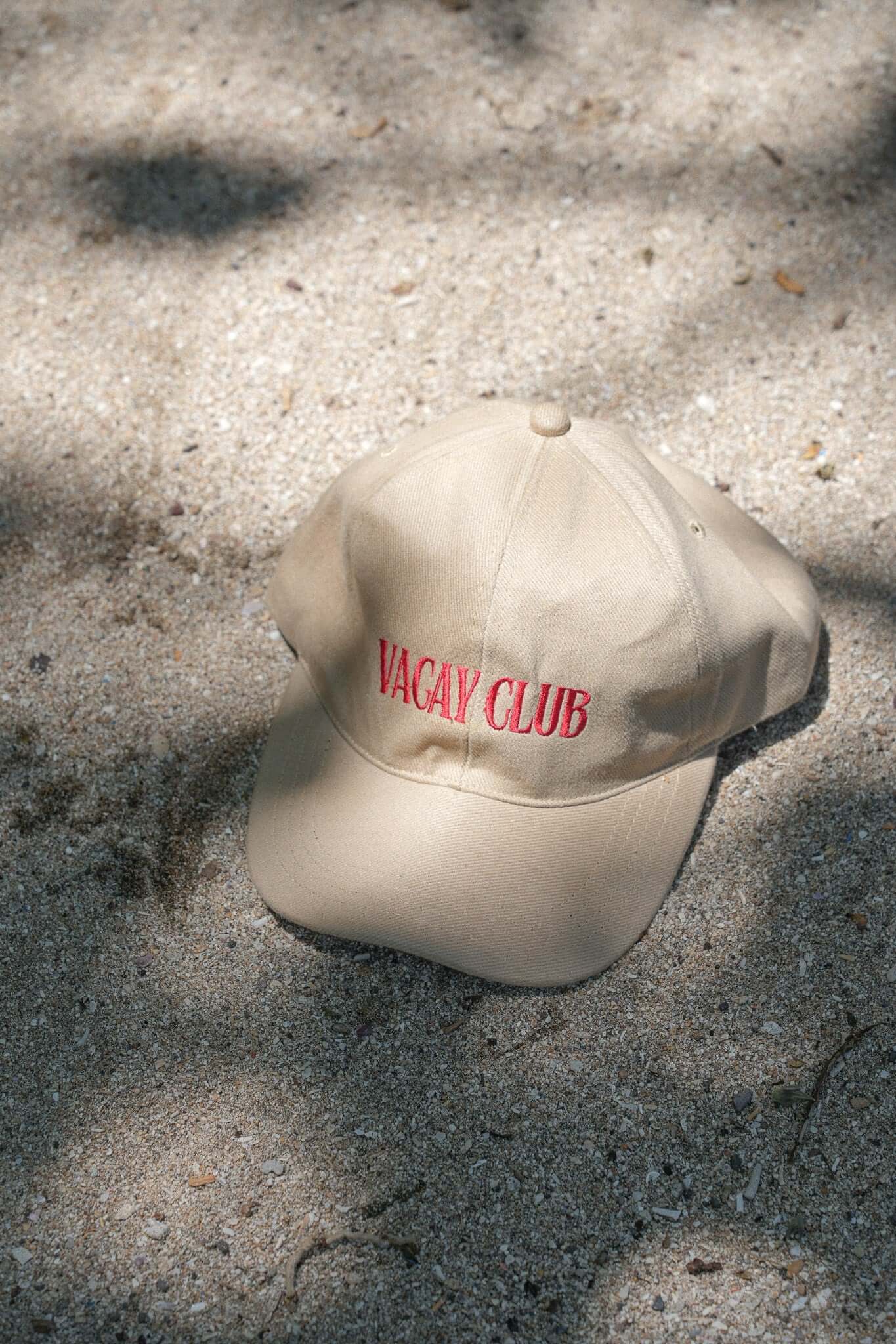 HIBISCUS 'VACAY CLUB' CAP