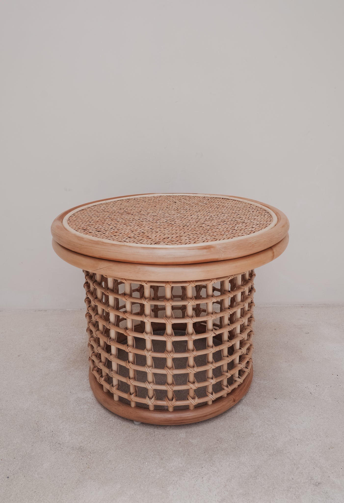 THE DESA SIDE TABLEBlack Salt Co