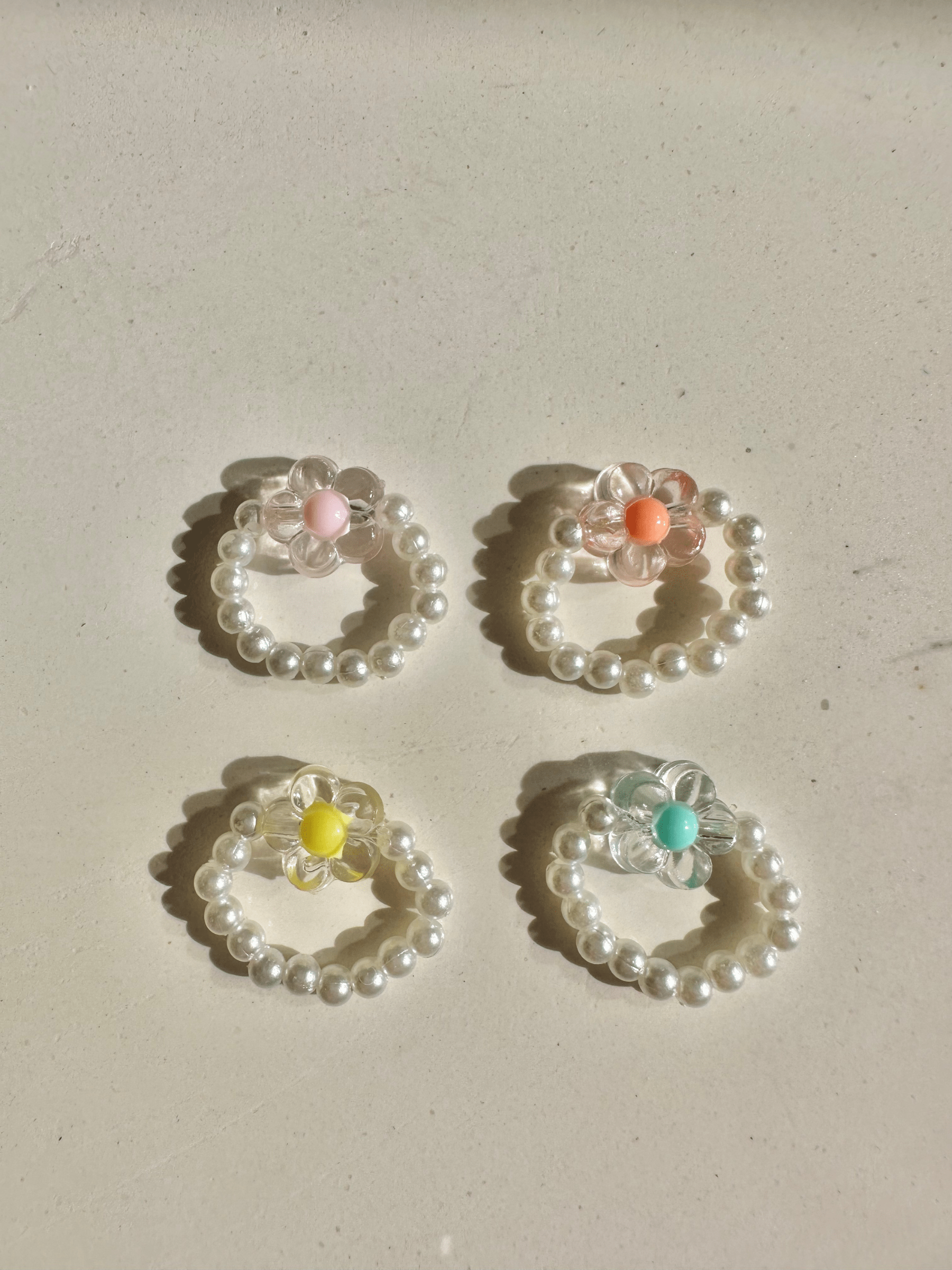 THE FLOWER VACAY RING PINK - HIBISCUS THE LABEL - Black Salt Co