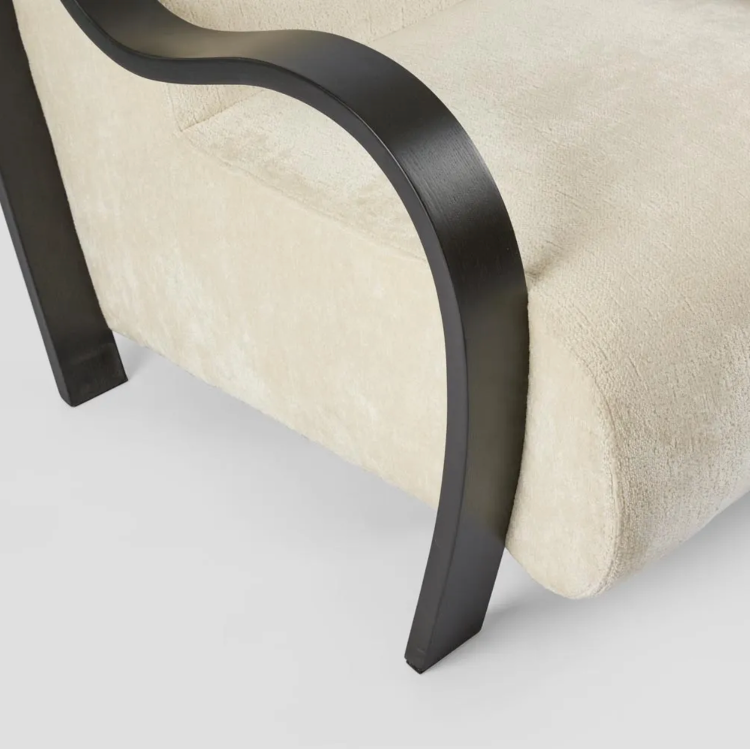 APOLLO ARMCHAIR IVORY & BLACK