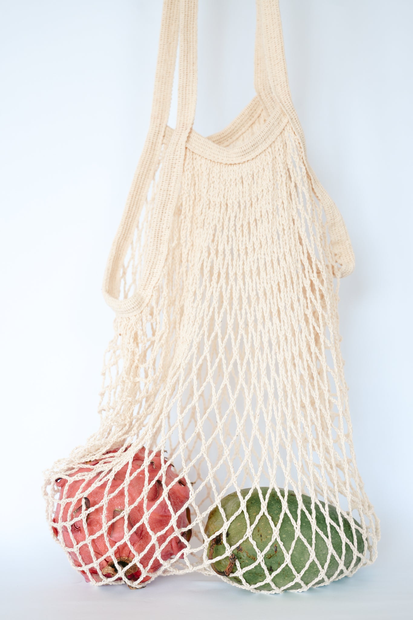 THE HIBISCUS STRING BAG