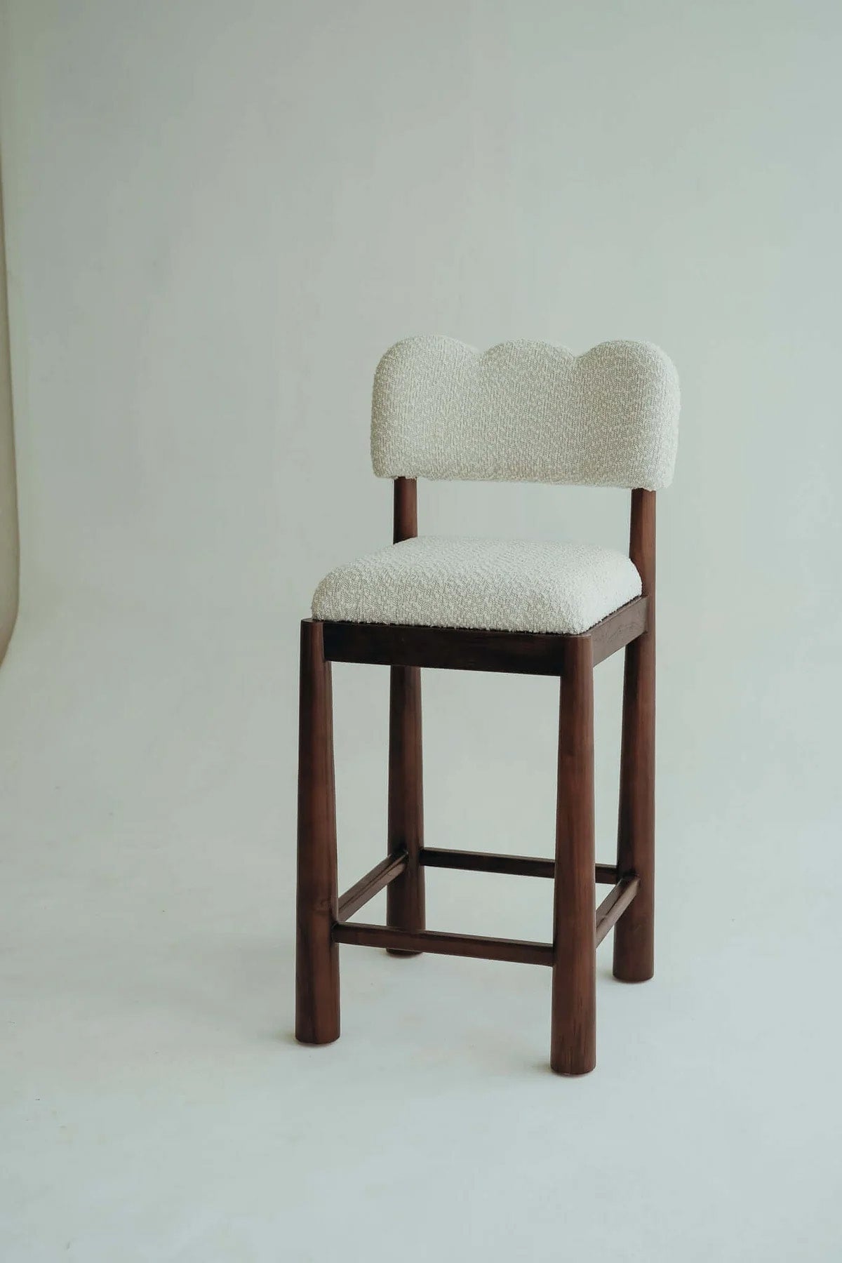 THE LOKOA BAR STOOL